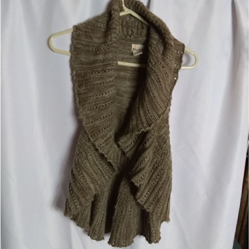 Mudd sweater vest